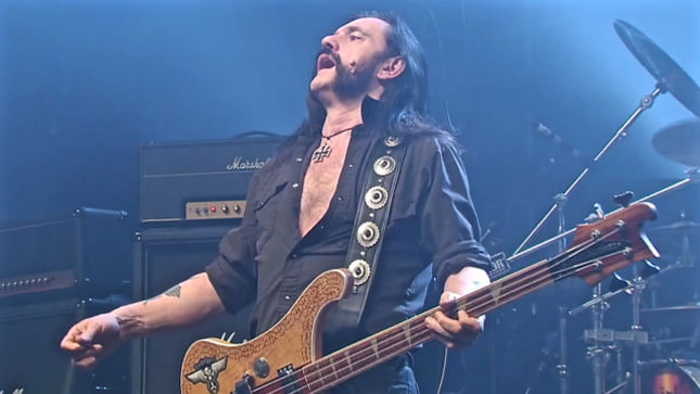 IRON MAIDEN Offer Tribute To MOTÖRHEAD Leader LEMMY KILMISTER - “The World Has Lost A Unique Character”